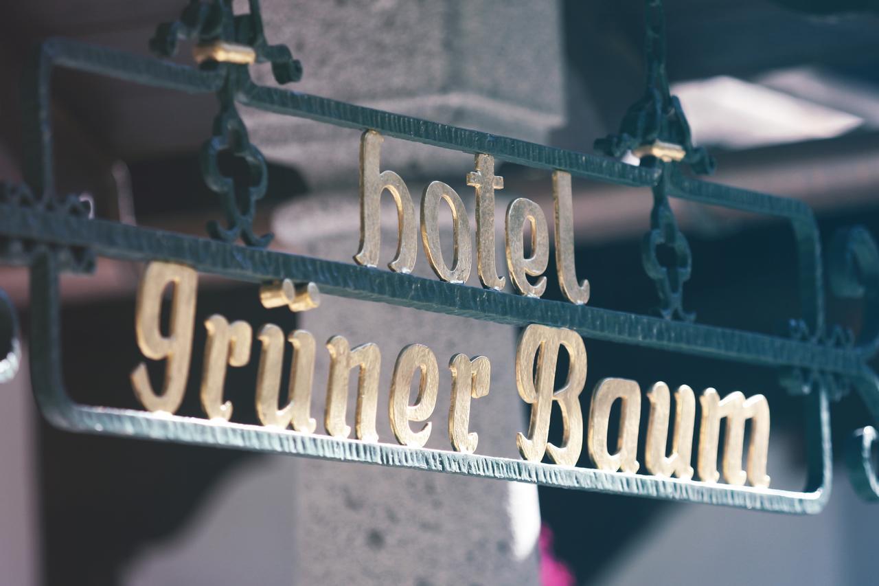 Gruener Baum Hotel باد جاستاين المظهر الخارجي الصورة